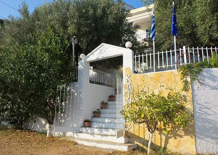 Studios Kaintas * Agia Paraskevi (Kassandra)